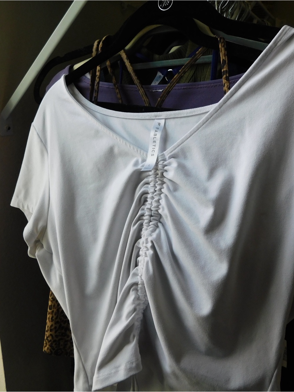 Fabletics White Short-Sleeve Ruched Front Tee